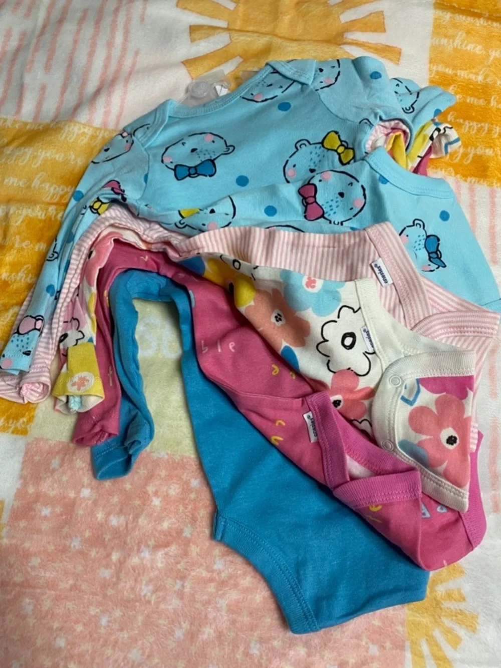 Gerber Baby Girl 5-Pack Long Sleeve Onesies bodysuits, 0-3mths - Picture 12 of 13